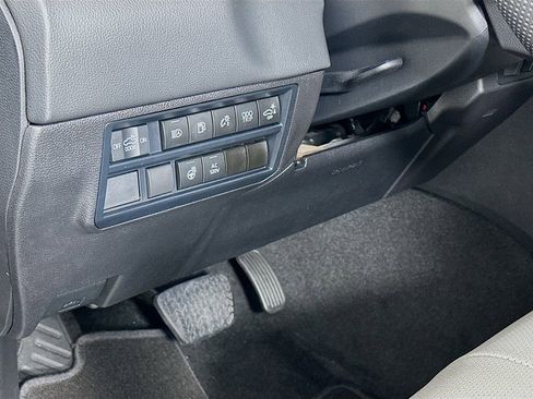 Used 2024 Toyota Tundra Limited image 10