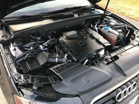 Used 2015 Audi A4 2.0T Premium Plus w/ Technology Package image 58