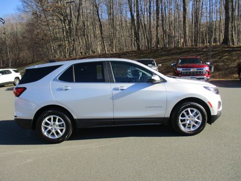 Certified 2022 Chevrolet Equinox LT image 4