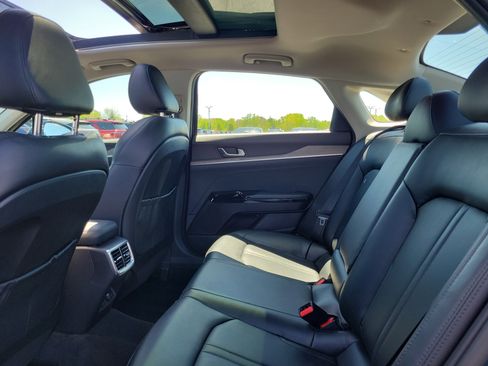 Used 2021 Kia K5 EX w/ EX Premium Package FWD image 11