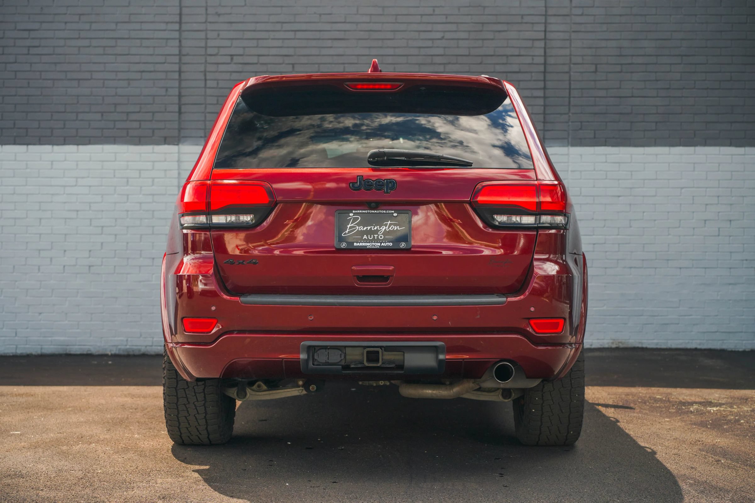 Used 2020 Jeep Grand Cherokee Altitude AWD/4WD image 6