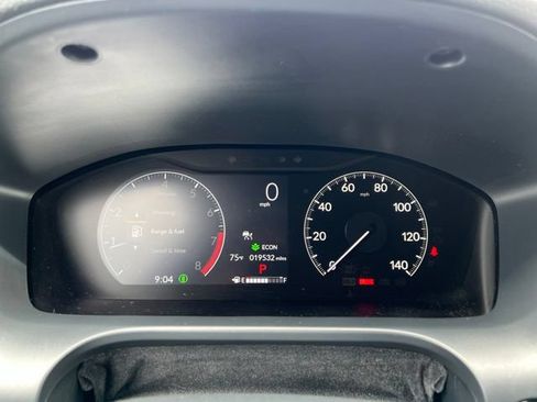 Used 2025 Honda HR-V EX-L image 13