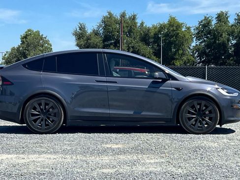 Used 2022 Tesla Model X Plaid AWD/4WD image 9