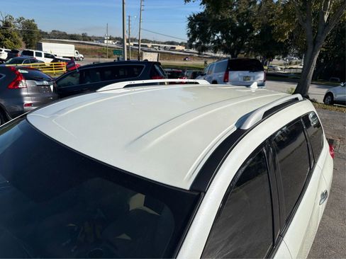 Used 2019 Nissan Pathfinder SL image 12