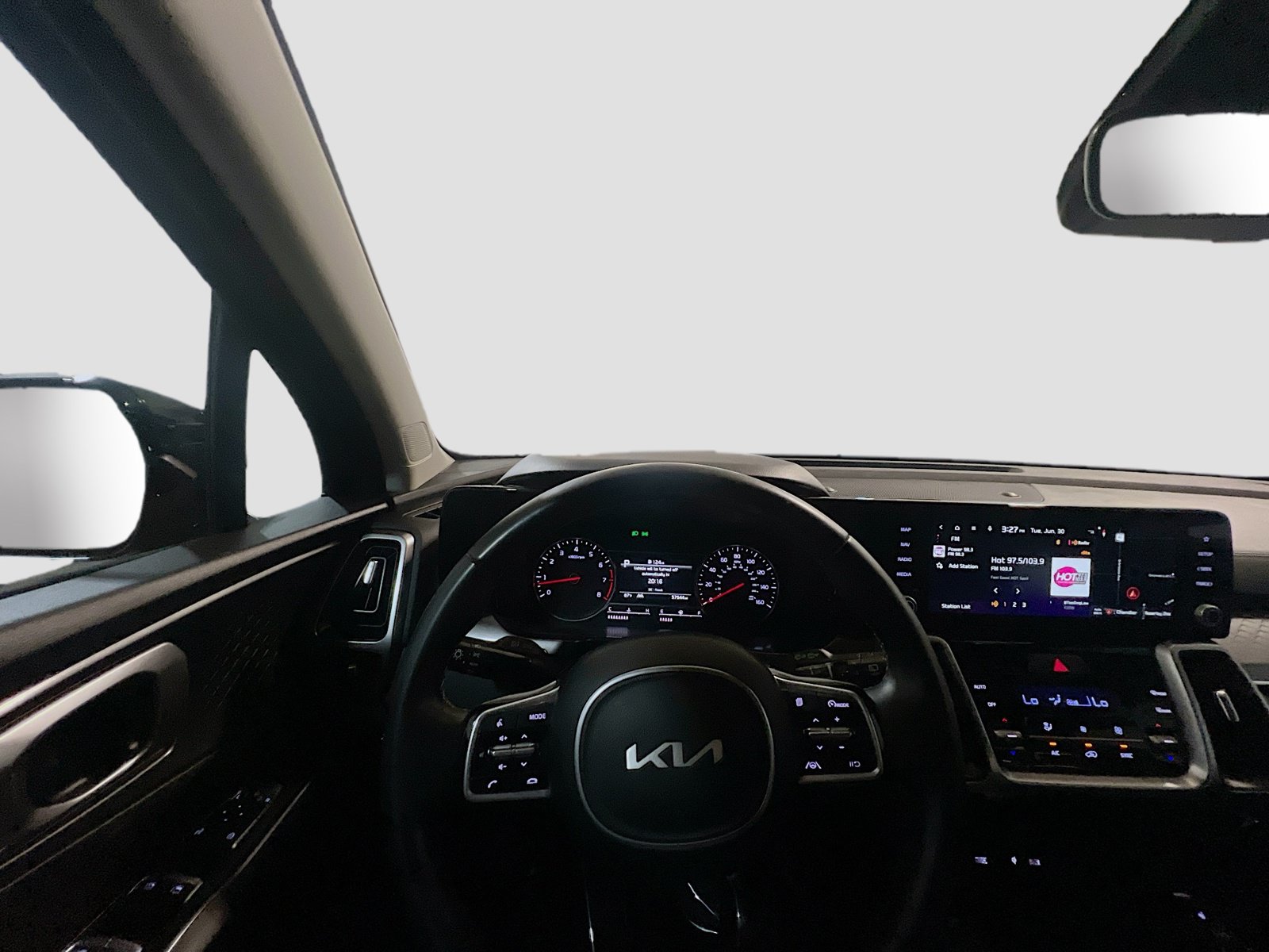 Used 2023 Kia Sorento S w/ Panoramic Sunroof Package FWD image 7