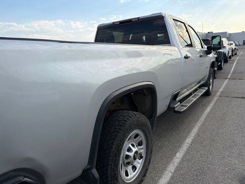 Used 2022 Chevrolet Silverado 2500 W/T w/ WT Convenience Package AWD/4WD image 6