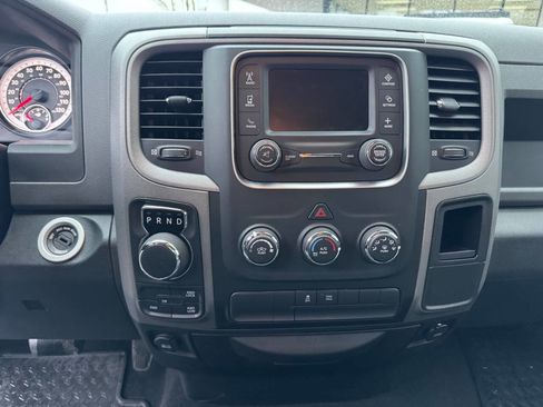 Used 2015 RAM 1500 Express image 9