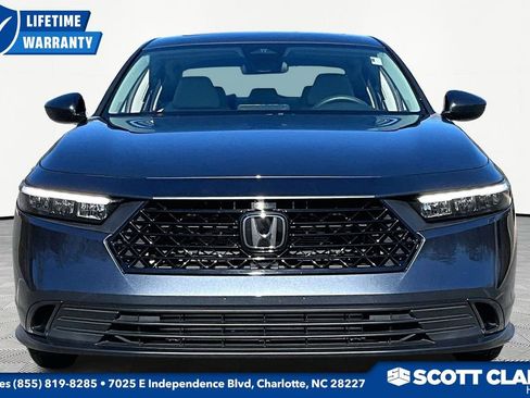 Used 2024 Honda Accord EX image 2