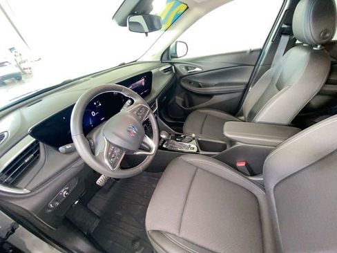 Used 2024 Buick Encore GX Preferred AWD/4WD image 27