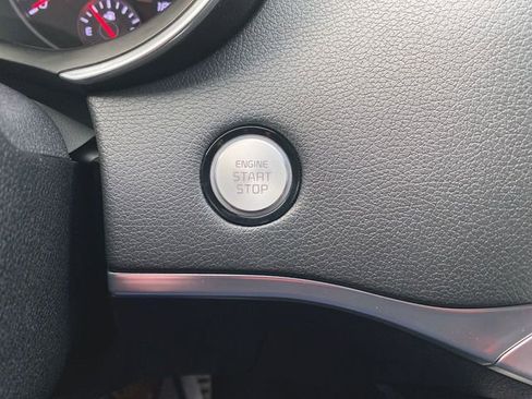 Used 2022 Kia Stinger GT1 image 17