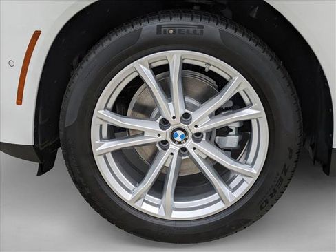 Used 2025 BMW X3 xDrive30i w/ Premium Package image 10