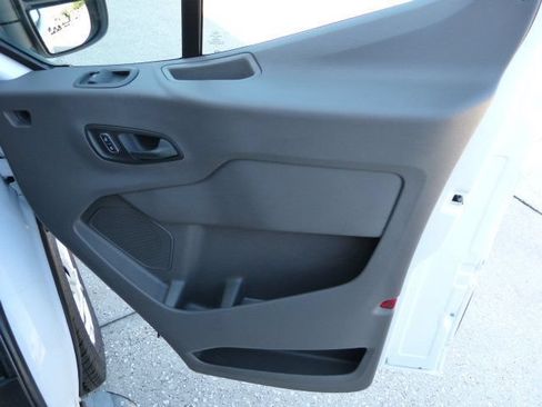 Used 2025 Ford Transit 250 Low Roof w/ Exterior Upgrade Package RWD image 22