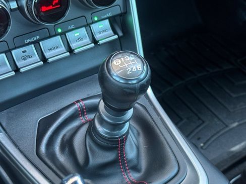 Used 2022 Subaru BRZ Limited RWD image 32