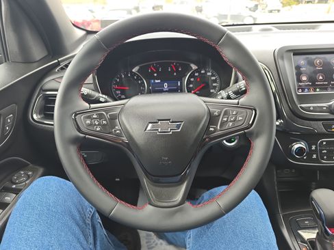 Used 2023 Chevrolet Equinox RS image 20