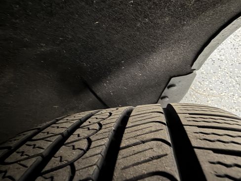 Used 2019 Ford Edge SEL image 29