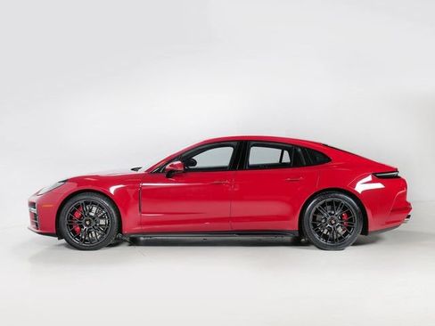 Certified 2025 Porsche Panamera GTS AWD/4WD image 2