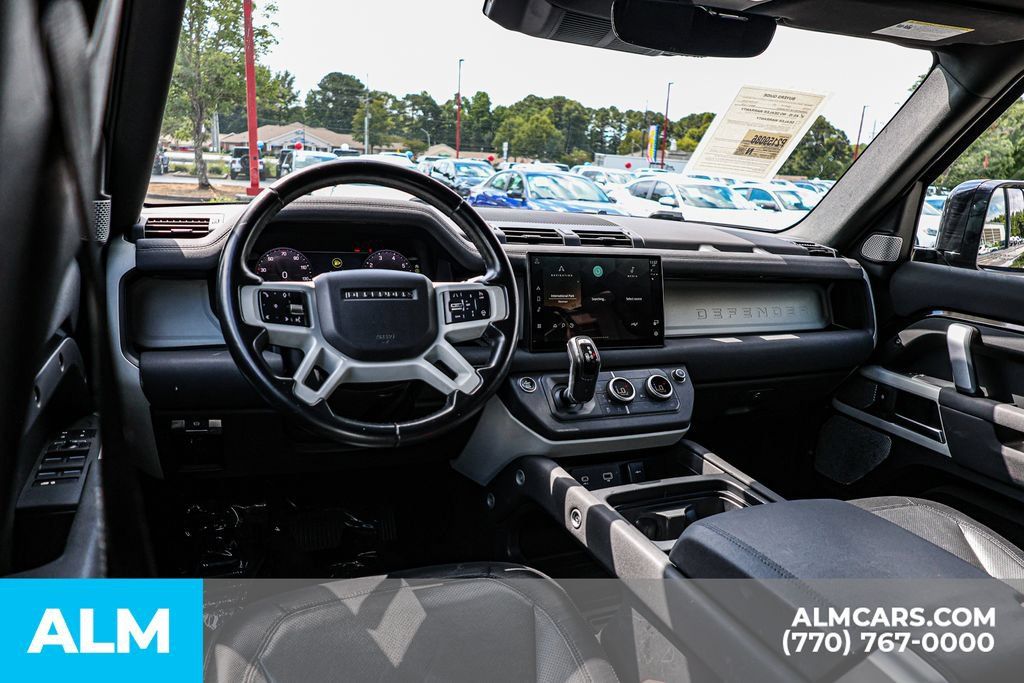 Used 2023 Land Rover Defender 130 X-Dynamic SE AWD/4WD image 26