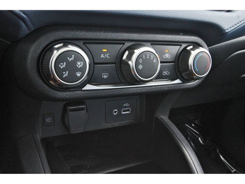 Certified 2025 Nissan Versa SV w/ Trunk Package FWD image 25