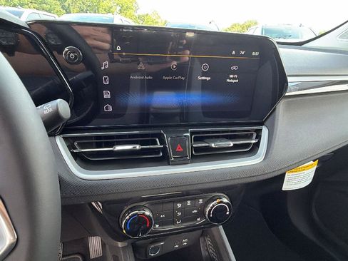 New 2026 Chevrolet TrailBlazer LT w/ Midnight Edition FWD image 5