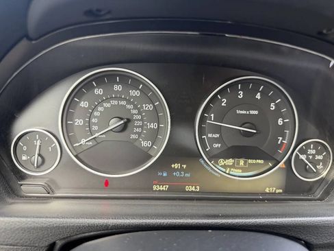 Used 2015 BMW 320i Sedan RWD image 28