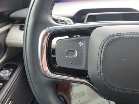 Certified 2024 Lincoln Nautilus Reserve w/ Equipment Group 202A image 30