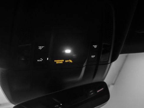 New 2025 Porsche Taycan image 42