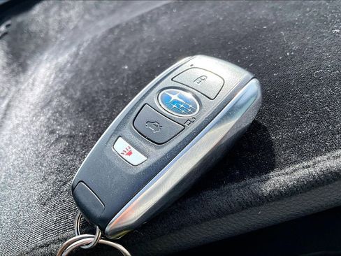 Used 2025 Subaru Forester Premium AWD/4WD image 13