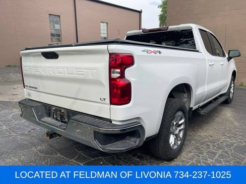 Used 2024 Chevrolet Silverado 1500 LT AWD/4WD image 3