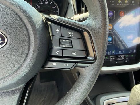 Used 2024 Subaru Crosstrek 2.0i Premium image 59