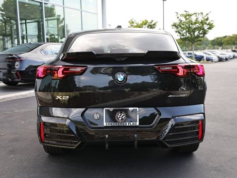 New 2026 BMW X2 xDrive28i w/ Technology Package AWD/4WD image 10