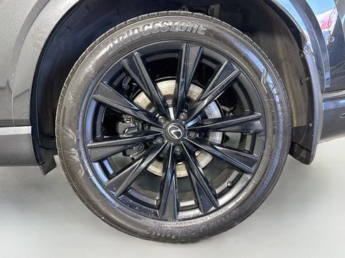 Used 2024 Lexus RX 500h F Sport w/ Convenience Package AWD/4WD image 32