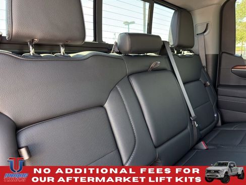 Used 2025 GMC Sierra 1500 Denali w/ Technology Package AWD/4WD image 31