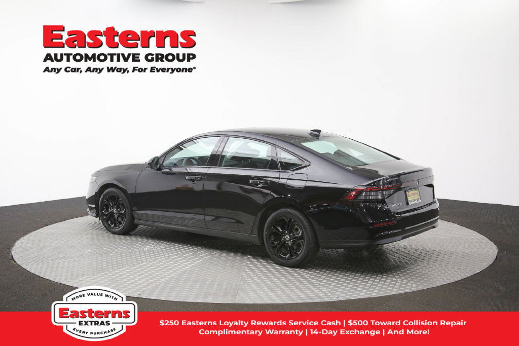 Used 2025 Honda Accord SE image 58
