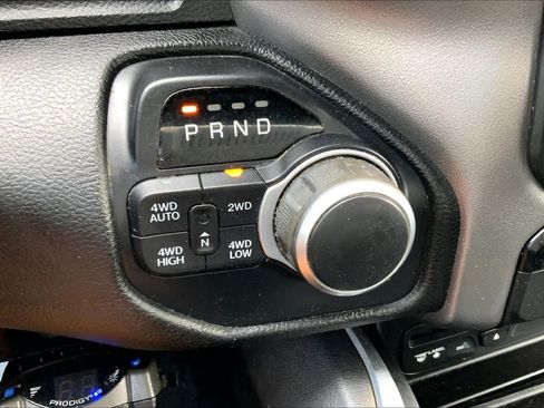 Used 2019 RAM 1500 Big Horn AWD/4WD image 31