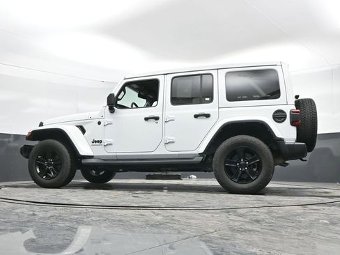 Used 2023 Jeep Wrangler Altitude image 50