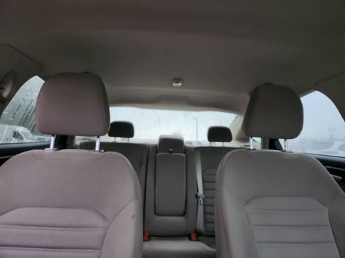 Used 2017 Ford Fusion SE w/ Fusion SE Technology Package image 19