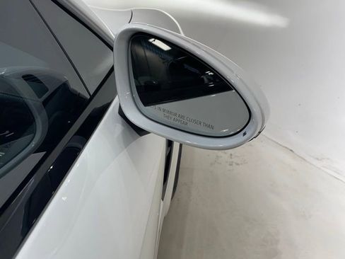 Used 2020 Porsche Panamera GTS image 27