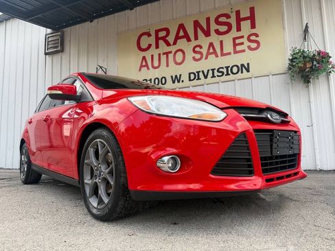 Used 2013 Ford Focus SE FWD image 1