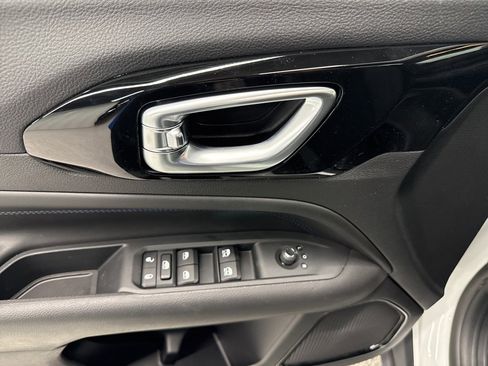 New 2026 Jeep Compass Latitude image 16