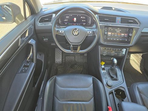 Used 2019 Volkswagen Tiguan SEL Premium AWD/4WD image 19