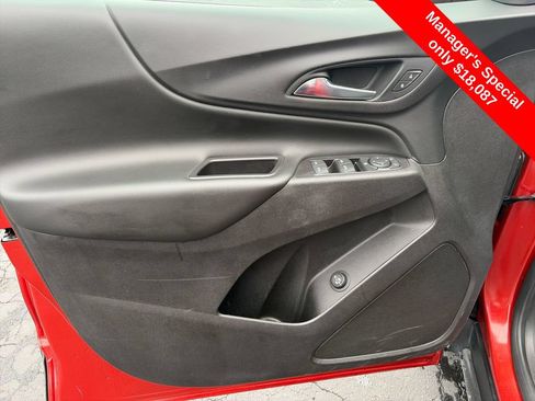 Used 2020 Chevrolet Equinox LT AWD/4WD image 18