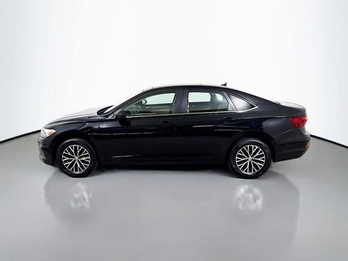 Used 2020 Volkswagen Jetta SE FWD image 2