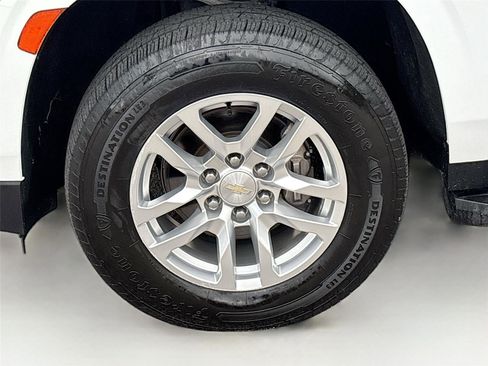 Used 2022 Chevrolet Tahoe LS image 34