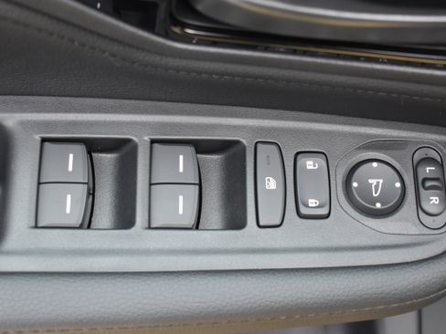 New 2026 Honda Odyssey Touring image 12