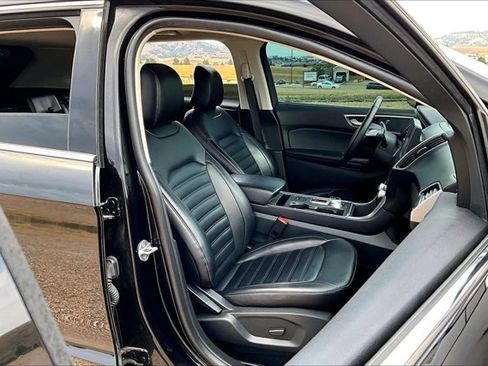 Used 2024 Ford Edge SEL AWD/4WD image 28