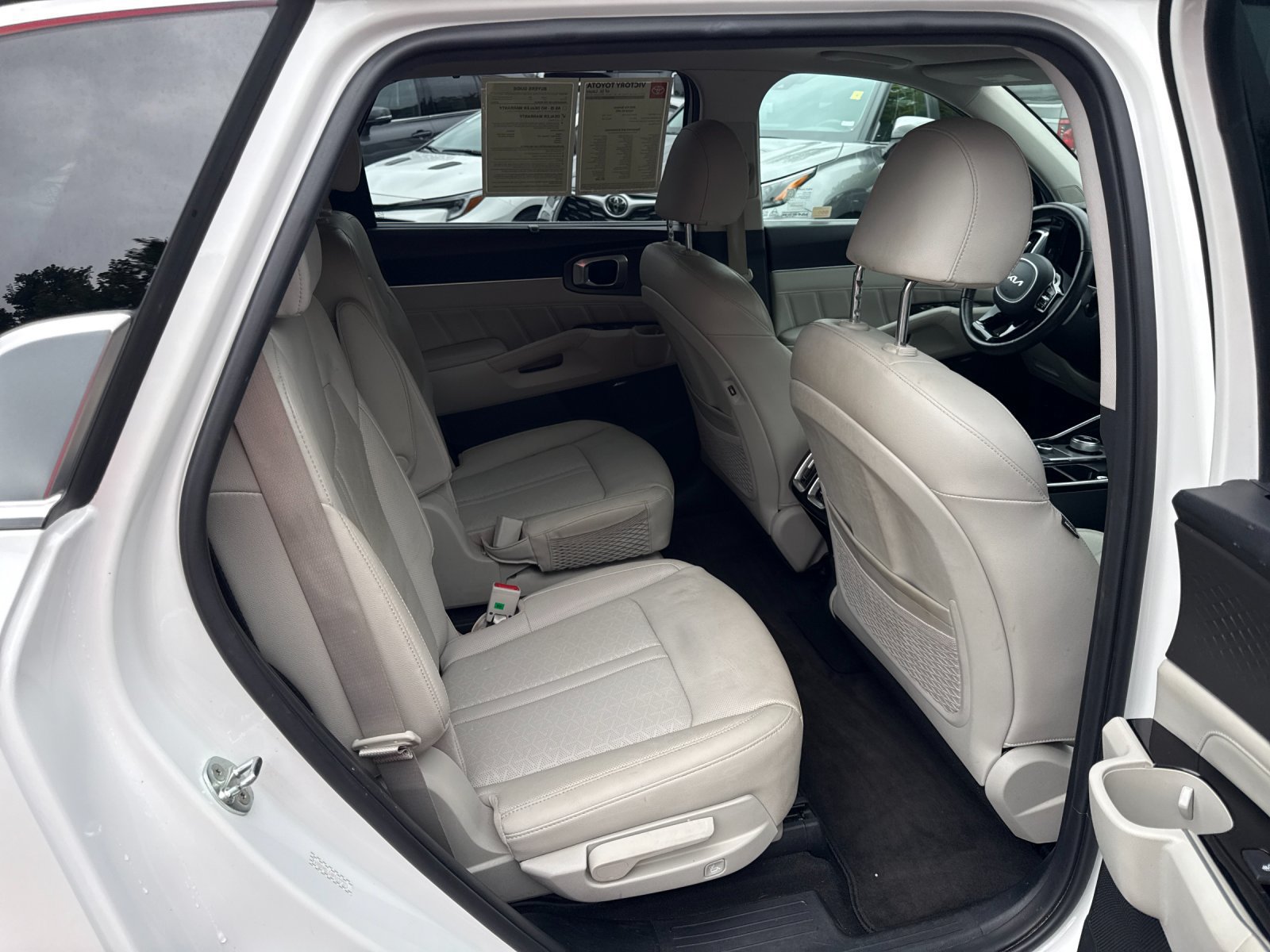 Used 2023 Kia Sorento SX Prestige w/ Panoramic Sunroof Package AWD/4WD image 24