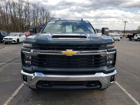 New 2026 Chevrolet Silverado 2500 LT w/ Leather Package image 2