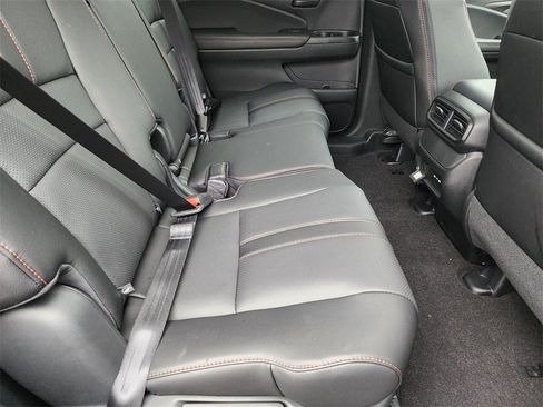 Used 2025 Honda Passport TrailSport image 22
