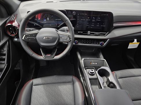 New 2026 Chevrolet Equinox RS w/ Safety and Technology Package FWD image 21