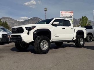 Used 2024 Toyota Tacoma TRD Off-Road w/ TRD Off Road Upgrade Package video 1